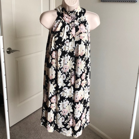 Sienna Sky Dresses & Skirts - Sienna Sky • Halter Dress Size Large
